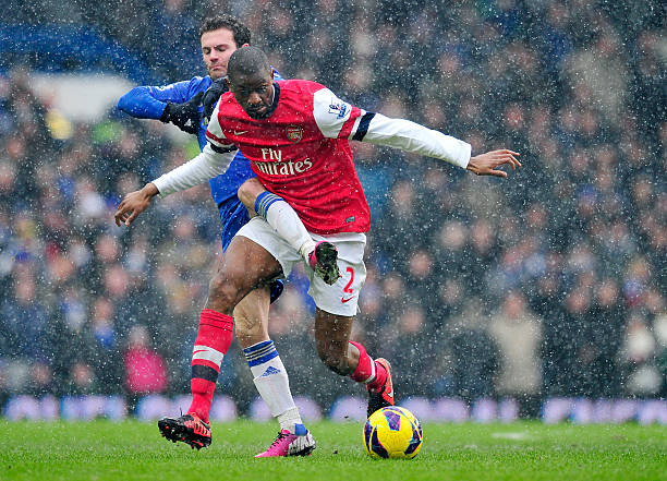 他們在困難 他們在困難