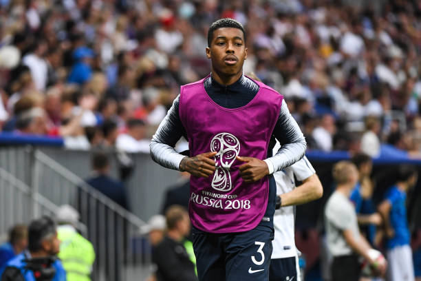 伦的对决 伦的对决